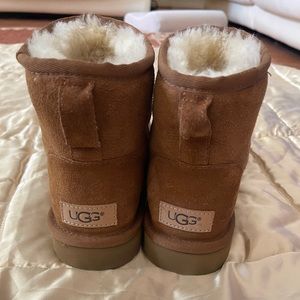 Ugg boots size 8